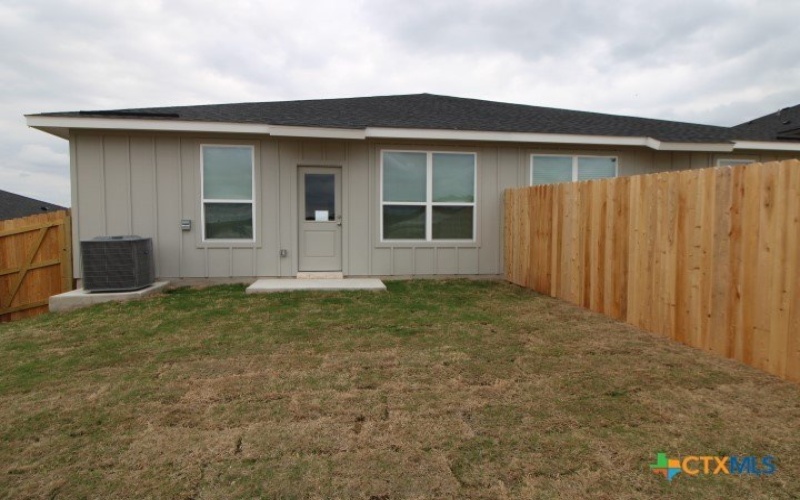 640 Pacific Crest Trail, Copperas Cove, TX 76522, 3 Bedrooms Bedrooms, ,2 BathroomsBathrooms,Residential Multi Family,For Sale,640 Pacific Crest Trail,0,608206