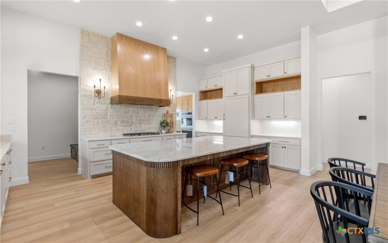 12299 Crows Ranch Road, Salado, TX 76571, 4 Bedrooms Bedrooms, ,5 BathroomsBathrooms,Residential,For Sale,12299 Crows Ranch Road,0,609824