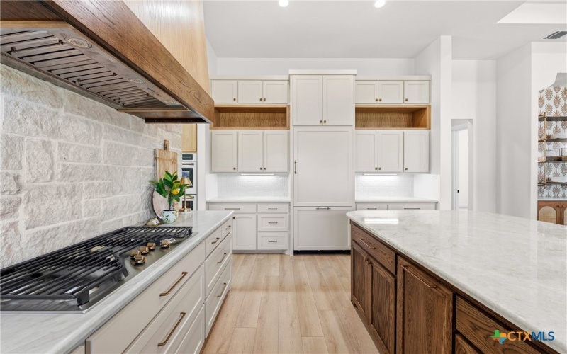 12299 Crows Ranch Road, Salado, TX 76571, 4 Bedrooms Bedrooms, ,5 BathroomsBathrooms,Residential,For Sale,12299 Crows Ranch Road,0,609824