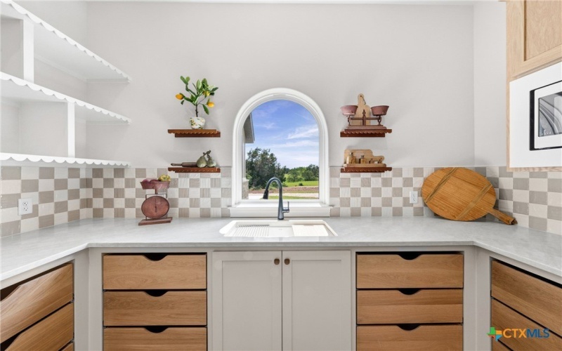 12299 Crows Ranch Road, Salado, TX 76571, 4 Bedrooms Bedrooms, ,5 BathroomsBathrooms,Residential,For Sale,12299 Crows Ranch Road,0,609824