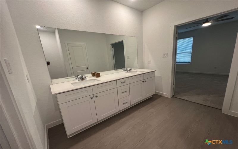 8908 San Carlos, Seguin, TX 78155, 4 Bedrooms Bedrooms, ,3 BathroomsBathrooms,Residential,For Sale,8908 San Carlos,0,610171