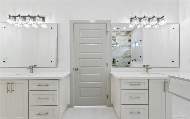 3400 E Alexa Street, Edinburg, TX 78542, 3 Bedrooms Bedrooms, ,2 BathroomsBathrooms,Residential,For Sale,3400 E Alexa Street,0,501332