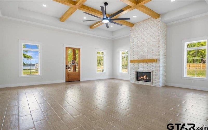 18171 W Lakeview Dr, Troup, TX 75789, 3 Bedrooms Bedrooms, ,2 BathroomsBathrooms,Residential,For Sale,18171 W Lakeview Dr,0,26005034