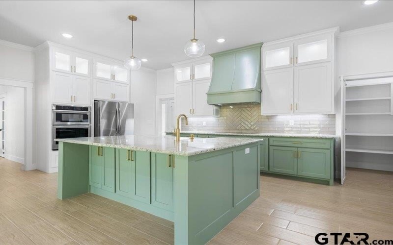 18171 W Lakeview Dr, Troup, TX 75789, 3 Bedrooms Bedrooms, ,2 BathroomsBathrooms,Residential,For Sale,18171 W Lakeview Dr,0,26005034