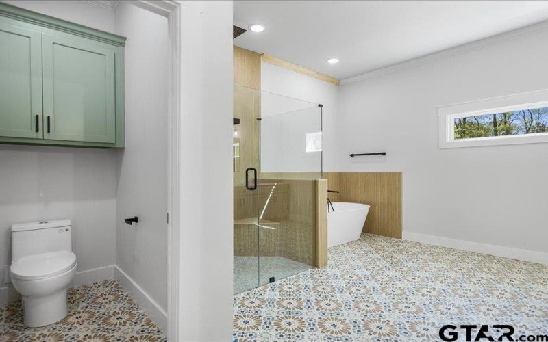 18171 W Lakeview Dr, Troup, TX 75789, 3 Bedrooms Bedrooms, ,2 BathroomsBathrooms,Residential,For Sale,18171 W Lakeview Dr,0,26005034