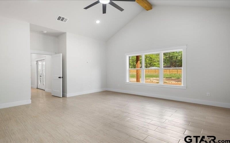 18171 W Lakeview Dr, Troup, TX 75789, 3 Bedrooms Bedrooms, ,2 BathroomsBathrooms,Residential,For Sale,18171 W Lakeview Dr,0,26005034