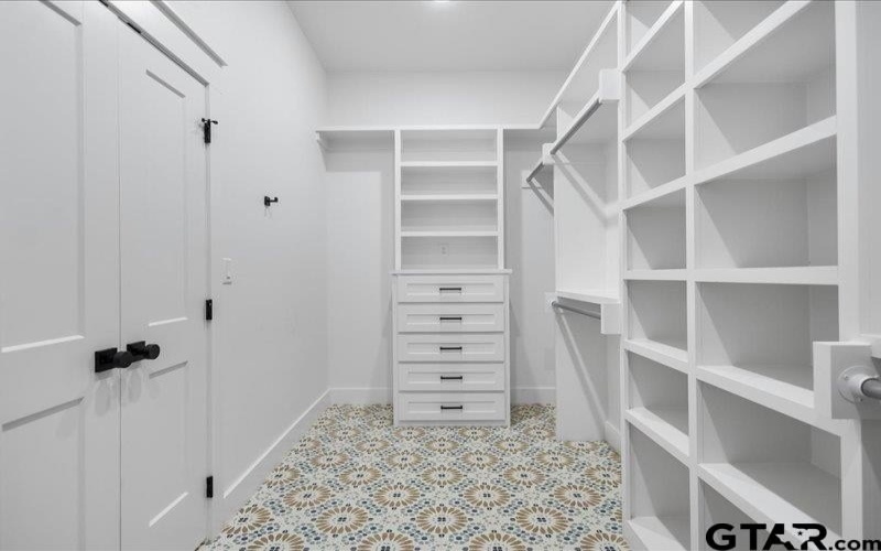 18171 W Lakeview Dr, Troup, TX 75789, 3 Bedrooms Bedrooms, ,2 BathroomsBathrooms,Residential,For Sale,18171 W Lakeview Dr,0,26005034