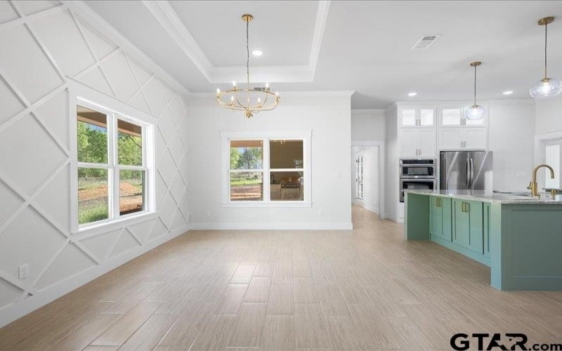 18171 W Lakeview Dr, Troup, TX 75789, 3 Bedrooms Bedrooms, ,2 BathroomsBathrooms,Residential,For Sale,18171 W Lakeview Dr,0,26005034