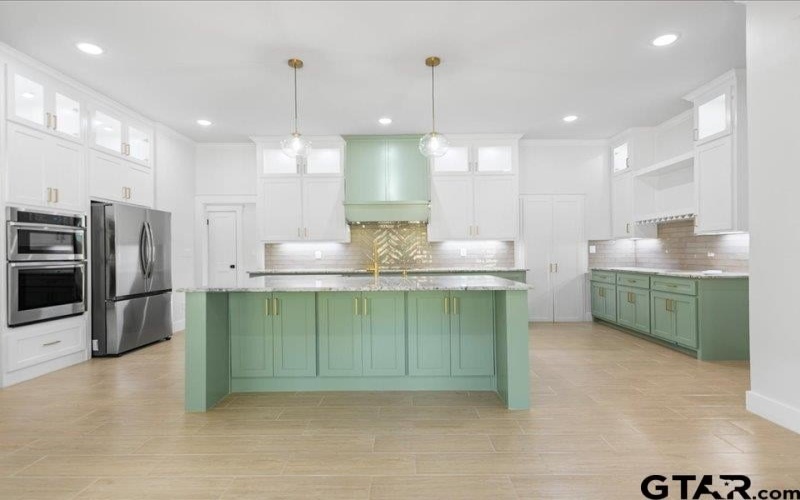 18171 W Lakeview Dr, Troup, TX 75789, 3 Bedrooms Bedrooms, ,2 BathroomsBathrooms,Residential,For Sale,18171 W Lakeview Dr,0,26005034