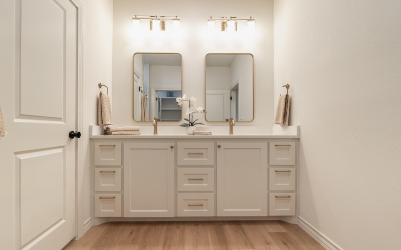 6917 14th Street, Lubbock, TX 79416, 3 Bedrooms Bedrooms, ,2 BathroomsBathrooms,Residential,For Sale,6917 14th Street,0,202604707