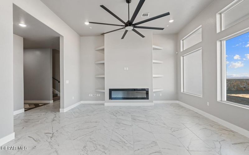 7353 Cimarron Rim Drive, El Paso, TX 79911, 5 Habitaciones Habitaciones , ,3 BañosBaños,Residential,En Venta,7353 Cimarron Rim Drive,915249