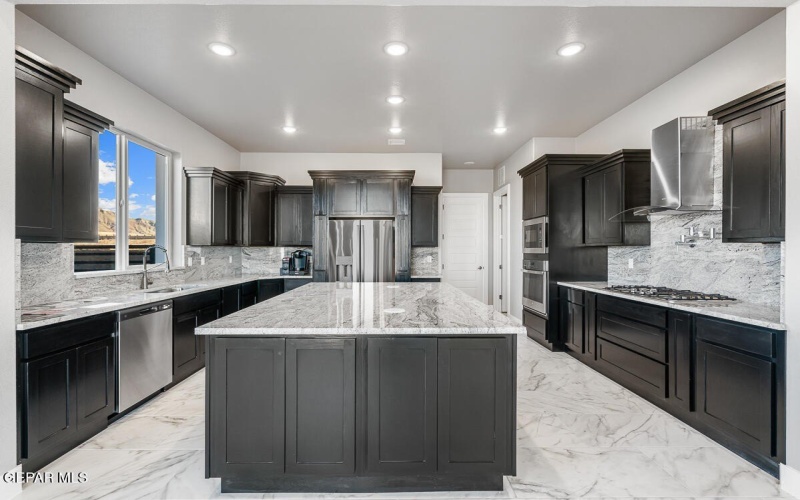 7353 Cimarron Rim Drive, El Paso, TX 79911, 5 Habitaciones Habitaciones , ,3 BañosBaños,Residential,En Venta,7353 Cimarron Rim Drive,915249