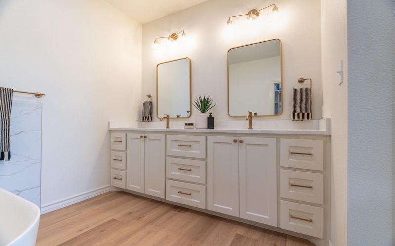 705 E 14th Street, Wolfforth, TX 79382, 4 Habitaciones Habitaciones , ,2 BañosBaños,Residential,En Venta,705 E 14th Street,0,202604708