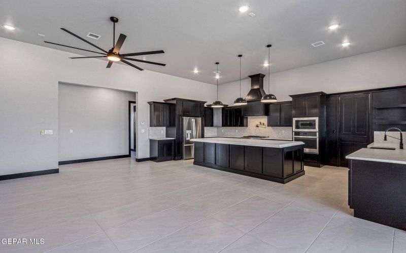 6416 Cadence River Drive, El Paso, TX 79932, 5 Bedrooms Bedrooms, ,3 BathroomsBathrooms,Residential,For Sale,6416 Cadence River Drive,0,913624