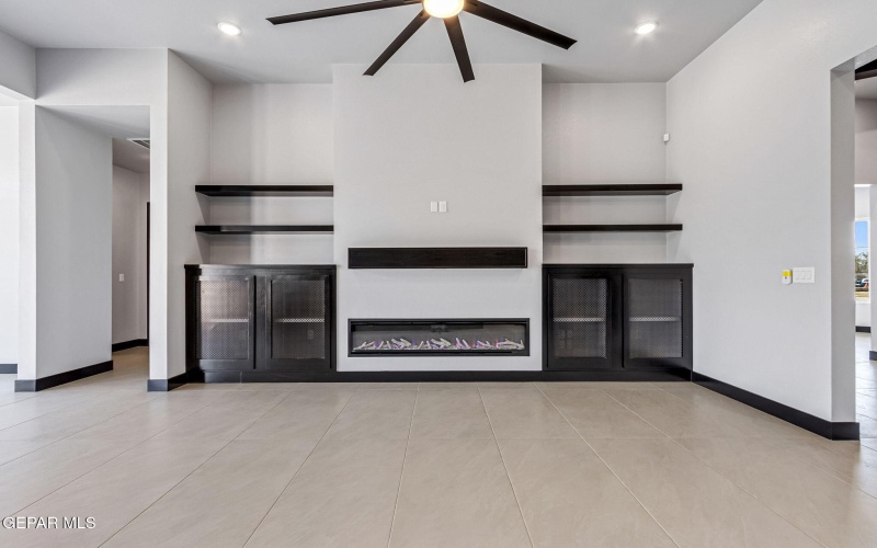 6416 Cadence River Drive, El Paso, TX 79932, 5 Bedrooms Bedrooms, ,3 BathroomsBathrooms,Residential,For Sale,6416 Cadence River Drive,0,913624