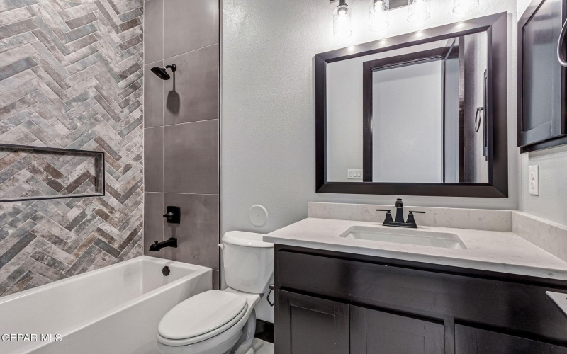 6416 Cadence River Drive, El Paso, TX 79932, 5 Bedrooms Bedrooms, ,3 BathroomsBathrooms,Residential,For Sale,6416 Cadence River Drive,0,913624