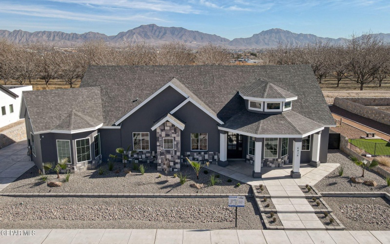 6416 Cadence River Drive, El Paso, TX 79932, 5 Bedrooms Bedrooms, ,3 BathroomsBathrooms,Residential,For Sale,6416 Cadence River Drive,0,913624