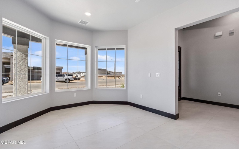6416 Cadence River Drive, El Paso, TX 79932, 5 Bedrooms Bedrooms, ,3 BathroomsBathrooms,Residential,For Sale,6416 Cadence River Drive,0,913624