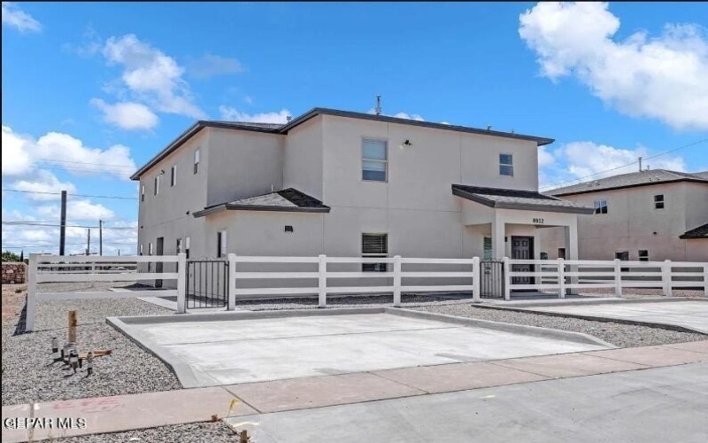 4007 Tyler Avenue, El Paso, TX 79930, 8 Habitaciones Habitaciones , ,8 BañosBaños,Residential Multi Family,En Venta,4007 Tyler Avenue,0,914515
