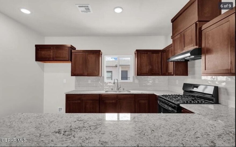 4007 Tyler Avenue, El Paso, TX 79930, 8 Habitaciones Habitaciones , ,8 BañosBaños,Residential Multi Family,En Venta,4007 Tyler Avenue,0,914515