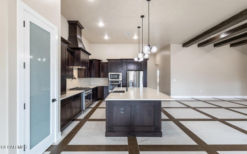 6420 Cadence River Drive, El Paso, TX 79932, 6 Habitaciones Habitaciones , ,3 BañosBaños,Residential,En Venta,6420 Cadence River Drive,916856