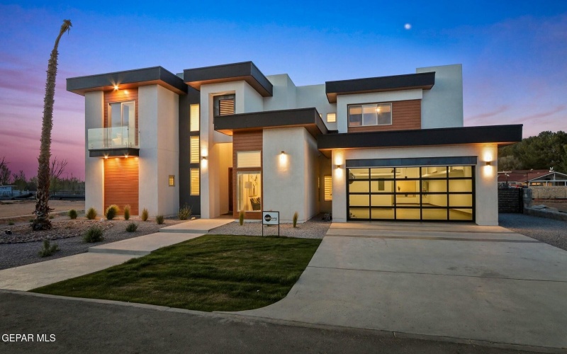 852 W Gate, El Paso, TX 79932, 4 Bedrooms Bedrooms, ,6 BathroomsBathrooms,Residential,For Sale,852 W Gate,0,920864