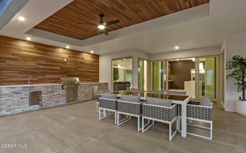 852 W Gate, El Paso, TX 79932, 4 Bedrooms Bedrooms, ,6 BathroomsBathrooms,Residential,For Sale,852 W Gate,0,920864