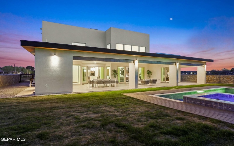852 W Gate, El Paso, TX 79932, 4 Bedrooms Bedrooms, ,6 BathroomsBathrooms,Residential,For Sale,852 W Gate,0,920864