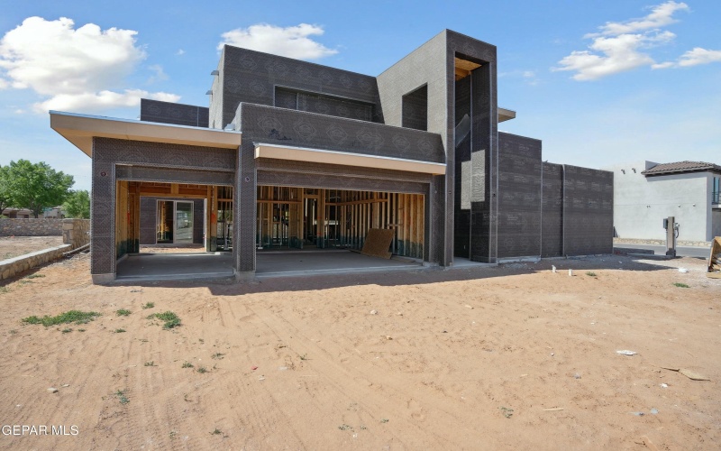 884 W Gate, El Paso, TX 79932, 4 Habitaciones Habitaciones , ,6 BañosBaños,Residential,En Venta,884 W Gate,921426