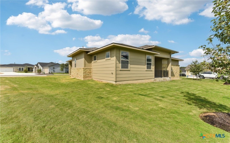 133 Antoinette Way unit: 101, San Marcos, TX 78666, 2 Bedrooms Bedrooms, ,2 BathroomsBathrooms,Residential,For Sale,133 Antoinette Way unit: 101,0,578264