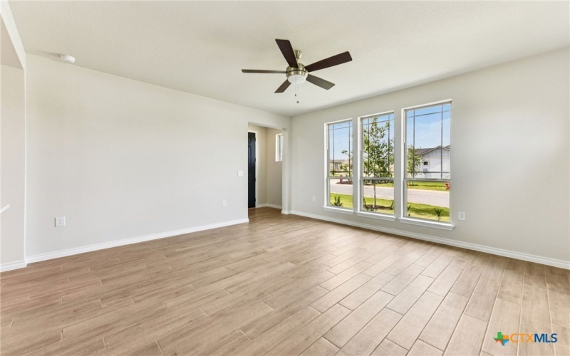 133 Antoinette Way unit: 101, San Marcos, TX 78666, 2 Bedrooms Bedrooms, ,2 BathroomsBathrooms,Residential,For Sale,133 Antoinette Way unit: 101,0,578264