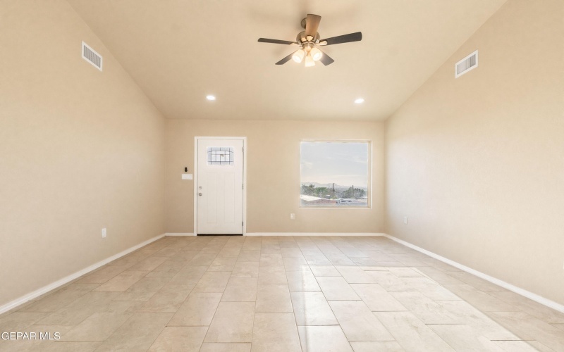 1682 GREEN PEAR DR, El Paso, TX 79928, 3 Habitaciones Habitaciones , ,1 BañoBaños,Residential,En Venta,1682 GREEN PEAR DR,922362