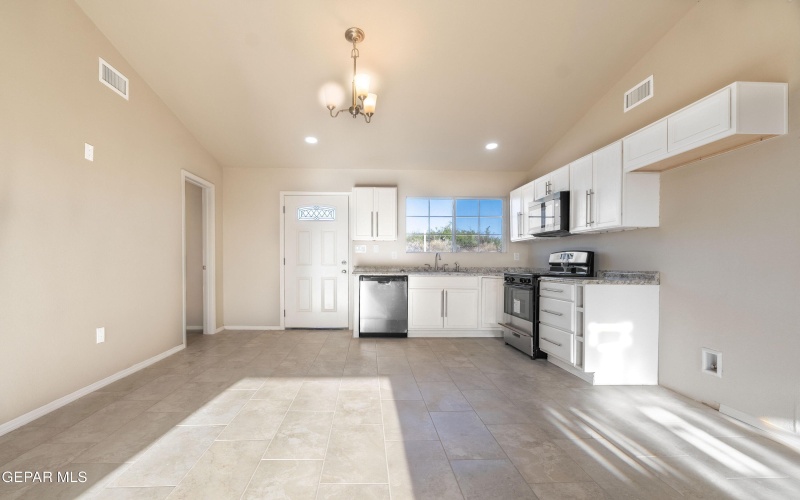 1682 GREEN PEAR DR, El Paso, TX 79928, 3 Habitaciones Habitaciones , ,1 BañoBaños,Residential,En Venta,1682 GREEN PEAR DR,922362