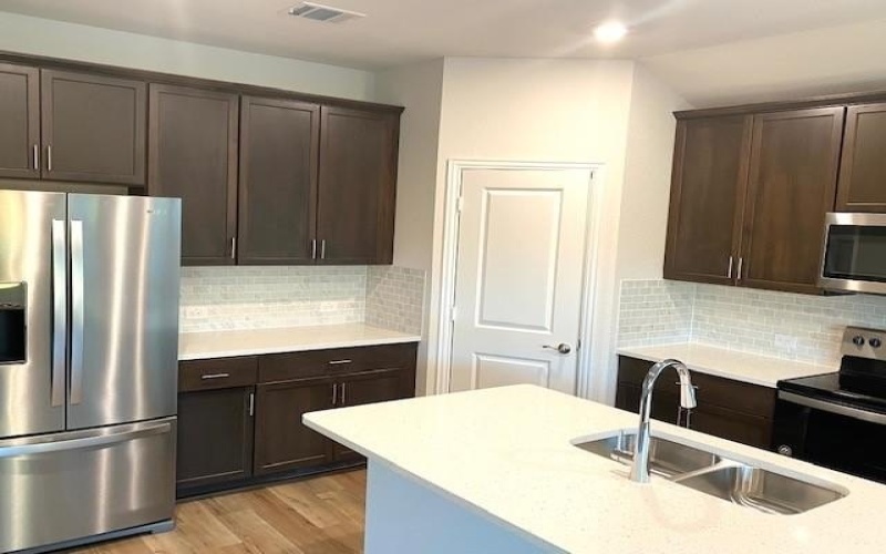 1902 CANYON Lane, Melissa, TX 75454, 4 Habitaciones Habitaciones , ,3 BañosBaños,Residential,En Venta,1902 CANYON Lane,0,21235166