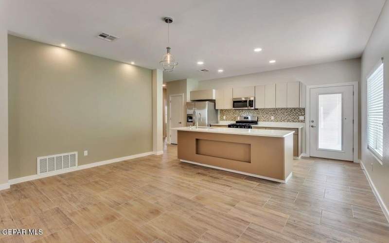 3873 Perspective Street, El Paso, TX 79938, 4 Habitaciones Habitaciones , ,2 BañosBaños,Residential,En Venta,3873 Perspective Street,922383