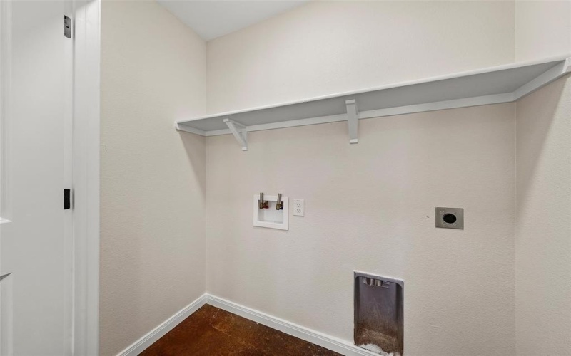 3407 Pewitt Drive, Waco, TX 76706, 6 Bedrooms Bedrooms, ,5 BathroomsBathrooms,Residential Multi Family,For Sale,3407 Pewitt Drive,0,21235624