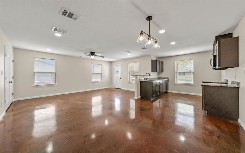 3407 Pewitt Drive, Waco, TX 76706, 6 Bedrooms Bedrooms, ,5 BathroomsBathrooms,Residential Multi Family,For Sale,3407 Pewitt Drive,0,21235624