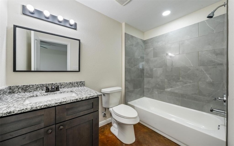 3407 Pewitt Drive, Waco, TX 76706, 6 Bedrooms Bedrooms, ,5 BathroomsBathrooms,Residential Multi Family,For Sale,3407 Pewitt Drive,0,21235624