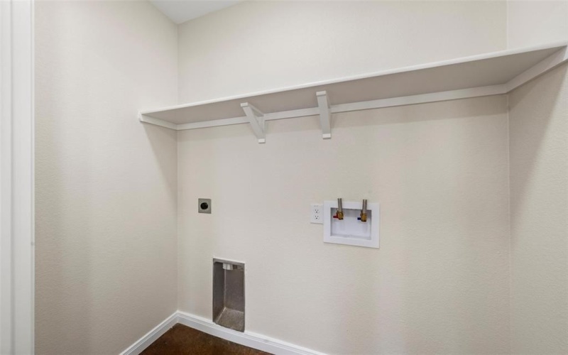 3407 Pewitt Drive, Waco, TX 76706, 6 Bedrooms Bedrooms, ,5 BathroomsBathrooms,Residential Multi Family,For Sale,3407 Pewitt Drive,0,21235624