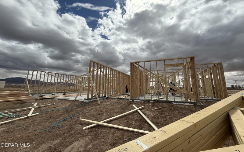 332 RIO DEL RANCHO Court, El Paso, TX 79932, 4 Habitaciones Habitaciones , ,2 BañosBaños,Residential,En Venta,332 RIO DEL RANCHO Court,922242