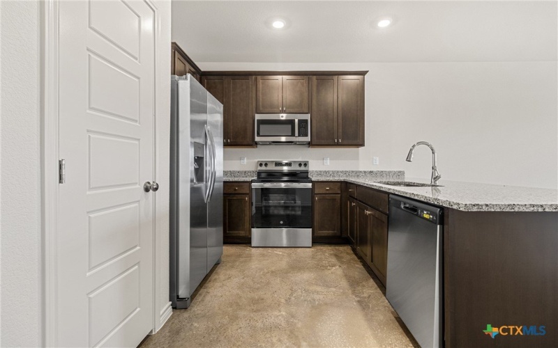 1223 Concord Drive unit: A, Copperas Cove, TX 76522, 3 Habitaciones Habitaciones , ,2 BañosBaños,Residential Multi Family,En Venta,1223 Concord Drive unit: A,0,610332