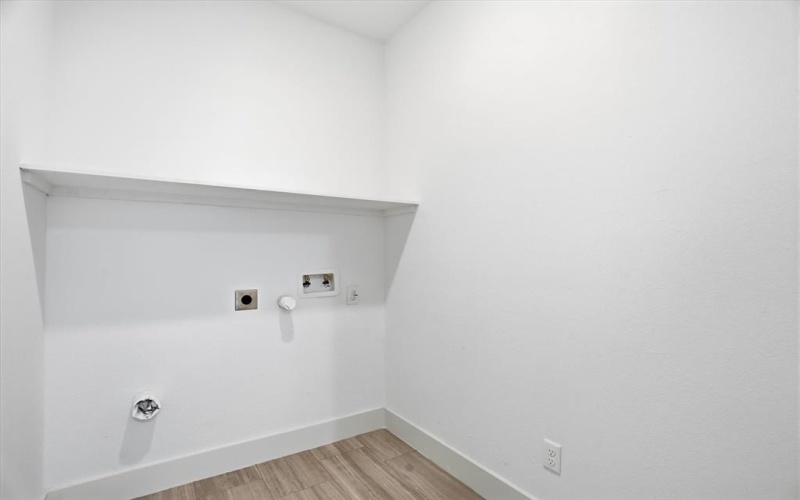 1613 SE Park Road, Mineral Wells, TX 76067, 3 Bedrooms Bedrooms, ,2 BathroomsBathrooms,Residential,For Sale,1613 SE Park Road,0,21233949