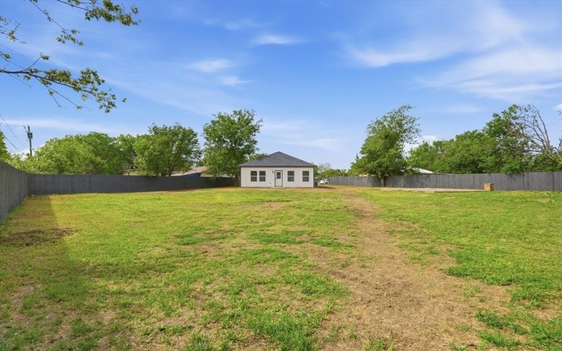 1613 SE Park Road, Mineral Wells, TX 76067, 3 Bedrooms Bedrooms, ,2 BathroomsBathrooms,Residential,For Sale,1613 SE Park Road,0,21233949
