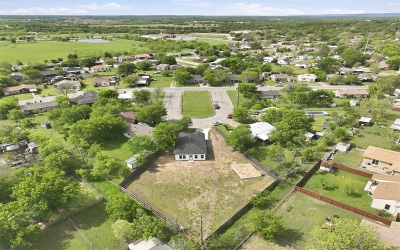 1613 SE Park Road, Mineral Wells, TX 76067, 3 Bedrooms Bedrooms, ,2 BathroomsBathrooms,Residential,For Sale,1613 SE Park Road,0,21233949