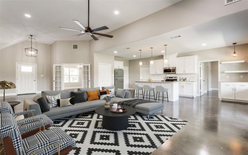 2909 Blue Heron Circle, Mount Pleasant, TX 75455, 3 Bedrooms Bedrooms, ,2 BathroomsBathrooms,Residential,For Sale,2909 Blue Heron Circle,0,21234519