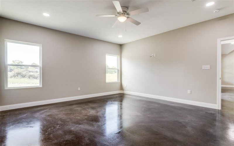 2909 Blue Heron Circle, Mount Pleasant, TX 75455, 3 Bedrooms Bedrooms, ,2 BathroomsBathrooms,Residential,For Sale,2909 Blue Heron Circle,0,21234519