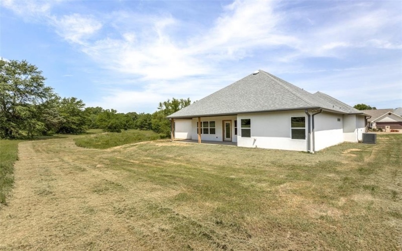 2909 Blue Heron Circle, Mount Pleasant, TX 75455, 3 Bedrooms Bedrooms, ,2 BathroomsBathrooms,Residential,For Sale,2909 Blue Heron Circle,0,21234519