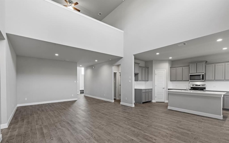 231 SANDSTONE Circle, Granbury, TX 76048, 4 Bedrooms Bedrooms, ,3 BathroomsBathrooms,Residential,For Sale,231 SANDSTONE Circle,0,21234531