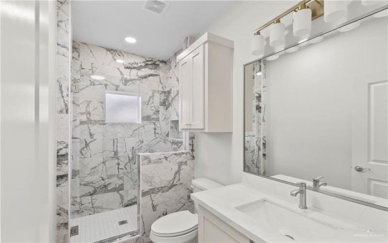 3111 La Cienega, Edinburg, TX 78542, 3 Bedrooms Bedrooms, ,2 BathroomsBathrooms,Residential,For Sale,3111 La Cienega,471050