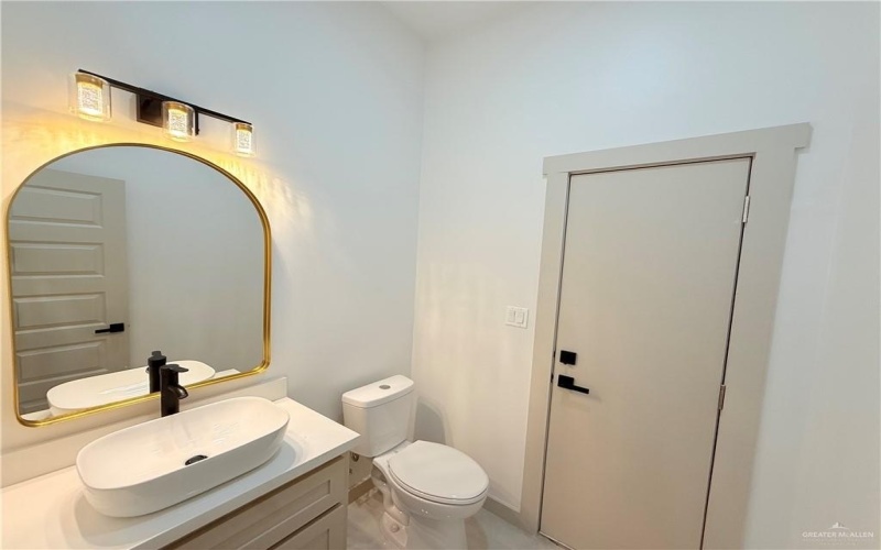 2912 34th Street, McAllen, TX 78501, 3 Bedrooms Bedrooms, ,2 BathroomsBathrooms,Residential,For Sale,2912 34th Street,471126
